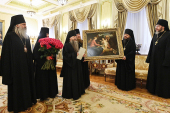 Felicitarea Sanctității Sale Patriarhul Chiril cu prilejul aniversării a 50 de ani de slujire în treapta de slujitor al Sfântului Altar