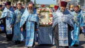 Совместный крестный ход духовенства трех епархий Украинской Православной Церкви состоялся в Луганске