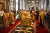 В храмах Санкт-Петербургской епархии совершены панихиды по погибшим морякам-подводникам