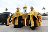 Întâmpinarea moaștelor Sfinților Dreptcredincioșilor Petru și Fevronia de Murom în Catedrala „Hristos Mântuitorul” din Moscova