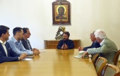 Metropolitan Hilarion meets with delegation of Urbi et Orbi Foundation