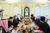 Συνάντηση του Πατριάρχη Κυρίλλου με τον Γενικό Γραμματέα του Μουσουλμανικού Παγκόσμιου Συνασπισμού