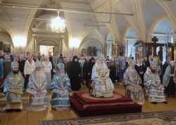 Патриарший наместник Московской епархии возглавил торжества по случаю престольного праздника Новодевичьего монастыря
