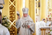 De sărbătoarea Schimbării la Față a Domnului Întâistătătorul Bisericii Ortodoxe Ruse a săvârșit Dumnezeiasca Liturghie în Catedrala „Schimbarea la Față a Mântuitorului” din Sankt-Petersburg