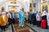 В Неделю 14-ю по Пятидесятнице Патриарший экзарх всея Беларуси совершил Литургию в Свято-Духовом кафедральном соборе города Минска