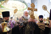 Vizita Patriarhului la Mitropolia de Samara. Privegherea cu rânduiala Înălțării Crucii Domnului în Catedrala „Schimbarea la Față a Mântuitorului” din or. Tolyatti