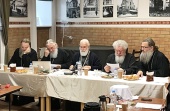 A avut loc ședința ordinară a Comisiei pentru luminarea bisericească și diaconie a Adunării Interbisericești