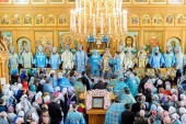 В Алма-Ате прошли торжества по случаю 15-летия установления празднования Собора новомучеников и исповедников Казахстанских