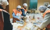 Социальный отдел Нижегородской епархии в очередной раз организовал фасовку продуктовых наборов в рамках акции «Народный обед»