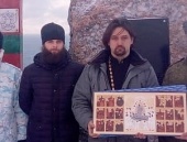Copia Icoanei Adormirii Maicii Domnului de la Mănăstirea Pecerska din Pskov a fost adusă în punctul cel mai de est al Rusiei