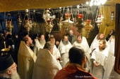 Клирики Русской духовной миссии в Иерусалиме совершили Литургию в пещере Рождества Христова в Вифлееме