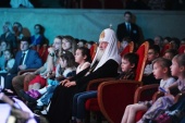 Sanctitatea Sa Patriarhul Chiril a vizitat Bradul de Crăciun în Catedrala „Hristos Mîntuitorul” din Moscova