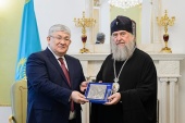 Secretarul de stat al Republicii Kazahstan, fiind însoțit de șeful Districtului mitropolitan din Kazahstan, a vizitat Catedrala episcopală, Centrul duhovnicesc-cultural și Muzeul Noilor Mucenici și Mărturisitori în Nur-Sultan