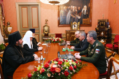 Întîlnirea Sanctității Sale Patriarhul Chiril cu ministrul apărării al Federației Ruse S.C. Șoigu