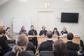 La Academia de teologie din Sankt-Petersburg a avut loc cea de-a VI-a Conferință științifico-practică a toată Rusia „Sfîntul Ierarh Teofan Zăvorîtul -- întemeietorul psihologiei creștine”