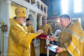 В Неделю о Страшном Суде Патриарший экзарх всея Беларуси совершил Литургию в Андреевском храме города Минска