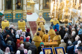 В Неделю Торжества Православия Патриарший экзарх всея Беларуси совершил Литургию в Свято-Духовом кафедральном соборе Минска