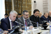 A avut loc ședința lărgită a Comisiei în problemele armonizării relațiilor interetnice și interreligioase a Consiliului pentru colaborarea cu uniunile religioase pe lîngă Președintele Federației Ruse