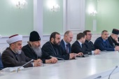 Блаженнейший митрополит Онуфрий принял участие во встрече мэра Киева с представителями религиозных организаций, посвященной угрозе распространения коронавирусной инфекции
