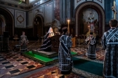 Sanctitatea Sa Patriarhul Chiril a săvîrșit Utrenia cu citirea Canonului cel Mare de pocăință al Sfîntului Cuvios Andrei Criteanul în Catedrala „Hristos Mîntuitorul”