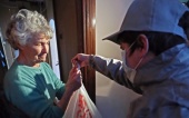 Добровольцы Калининградской епархии оказывают помощь пожилым и инвалидам во время режима самоизоляции