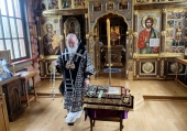 У Велику П'ятницю Святіший Патріарх Кирил звершив вечірню з винесенням Плащаниці Спасителя