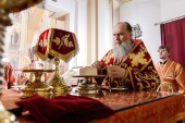 Mitropolitul de Astana Alexandr de sărbătoarea Paștelor lui Hristos a condus slujba dumnezeiască praznicală în Catedrala „Înălțarea Domnului” din Almaty