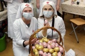 Peste cinci mii de oameni au ajutat la felcitarea cu sărbătoarea Paștelor a persoanelor tutelate de către serviciul moscovit „Miloserdie”