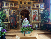Slujirea Patriarhului de sărbătoarea Sfintei Treimi la schitul „Sfântul Alexandru Nevski”