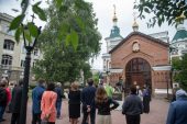 В день памяти святителя Луки (Войно-Ясенецкого) красноярские врачи помолились у памятника святому