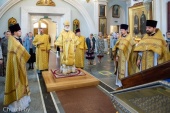 В Неделю 1-ю по Пятидесятнице Патриарший экзарх всея Беларуси совершил Литургию в Свято-Духовом кафедральном соборе Минска