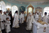 Митрополит Крутицкий Ювеналий освятил Владимирский храм в подмосковных Мытищах