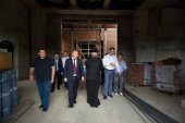 Строящийся кафедральный собор Майкопской епархии посетил глава Адыгеи