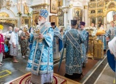 В праздник Казанской иконы Божией Матери митрополит Минский Павел совершил Литургию в Свято-Духовом кафедральном соборе Минска