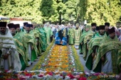 http://p2.patriarchia.ru/2020/08/12/1237358733/3.jpg