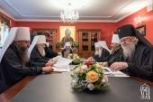 Holy Synod of the Ukrainian Orthodox Church meets for its regular session