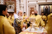 De ziua pomenirii Sfântului Ierarh al Moscovei Petru Întâistătătorul Bisericii Ortodoxe Ruse a săvârșit Dumnezeiasca Liturghie în Catedrala „Hristos Mântuitorul”