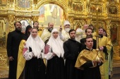 В Санкт-Петербурзької митрополії вперше за століття звершено Літургію архієрейським чином старим обрядом