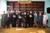 Mitropolitul de Stavropol Chiril a înmânat distincții Patriarhală colaboratorilor Comitetului Sinodal pentru colaborarea cu căzăcimea