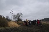 На малой родине священномученика Сергия (Шеина) установлен поклонный крест