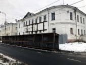 Завершен первый этап противоаварийных работ на главном доме подворья Толгского монастыря в Ярославле