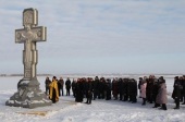 В с. Орехов Лог Новосибирской области в 100-летнюю годовщину разрушения сельской церкви установлен поклонный крест