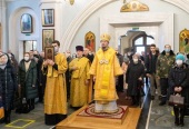 В Неделю 30-ю по Пятидесятнице Патриарший экзарх всея Беларуси совершил Литургию в Свято-Духовом кафедральном соборе Минска