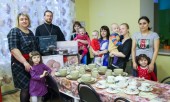 В преддверии Рождества Христова нижегородскому центру помощи семье и детям «Быть мамой» переданы подарки от благотворителей