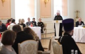Митрополит Минский Вениамин принял участие в форуме «Многодетная семья — приоритет государственной семейной политики»