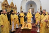 Патриарший экзарх всея Беларуси совершил Литургию в Крестовоздвиженском соборе Полоцкого Спасо-Евфросиниевского монастыря