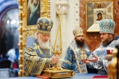 В праздник Сретения Господня Святейший Патриарх Кирилл совершил Литургию в Храме Христа Спасителя в Москве