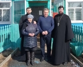 В Саянской епархии открыт новый пункт вещевой помощи