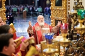 У Неділю святих жон-мироносиць Святіший Патріарх Кирил звершив Літургію в Храмі Христа Спасителя