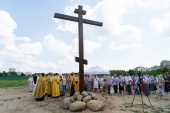 Патриарший экзарх всея Беларуси совершил молебен на начало строительства на месте будущего храма cвятителя Спиридона Тримифунтского в Минске